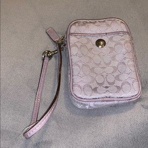 coach logo Wristlet